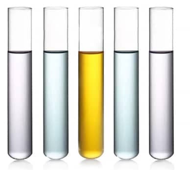 Tubes à Essai / Éprouvettes de Laboratoire en Verre